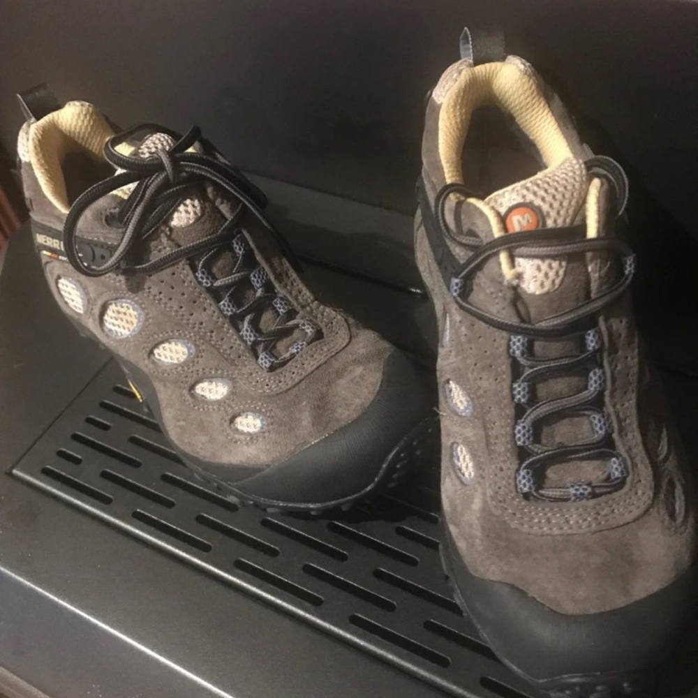 Merrell Vibram outdoor shoe